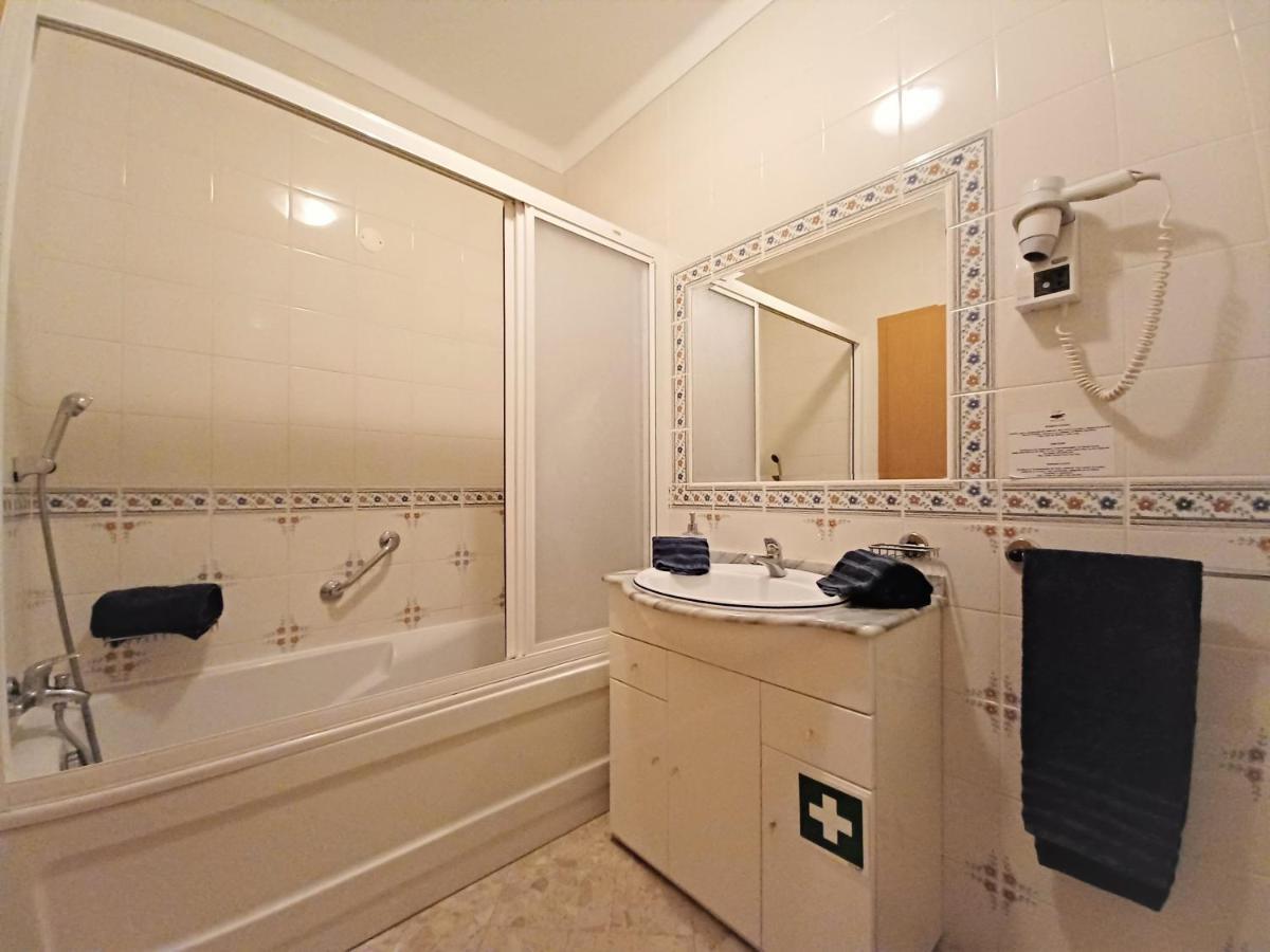 Oasis Beach Apartment 波尔蒂芒 外观 照片